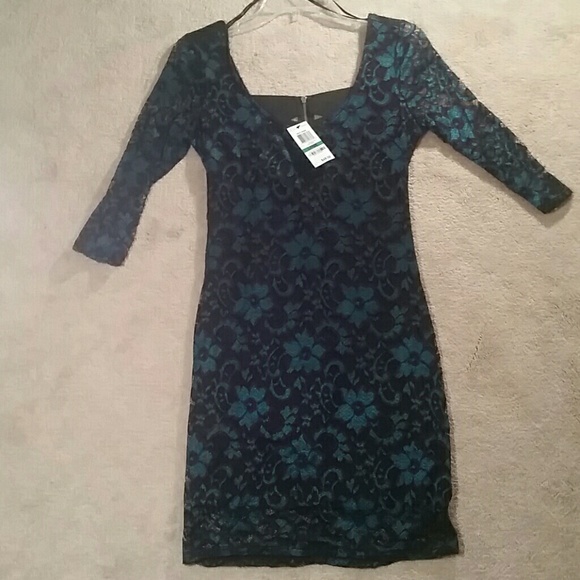 Material Girl lace body con dress - Picture 2 of 10